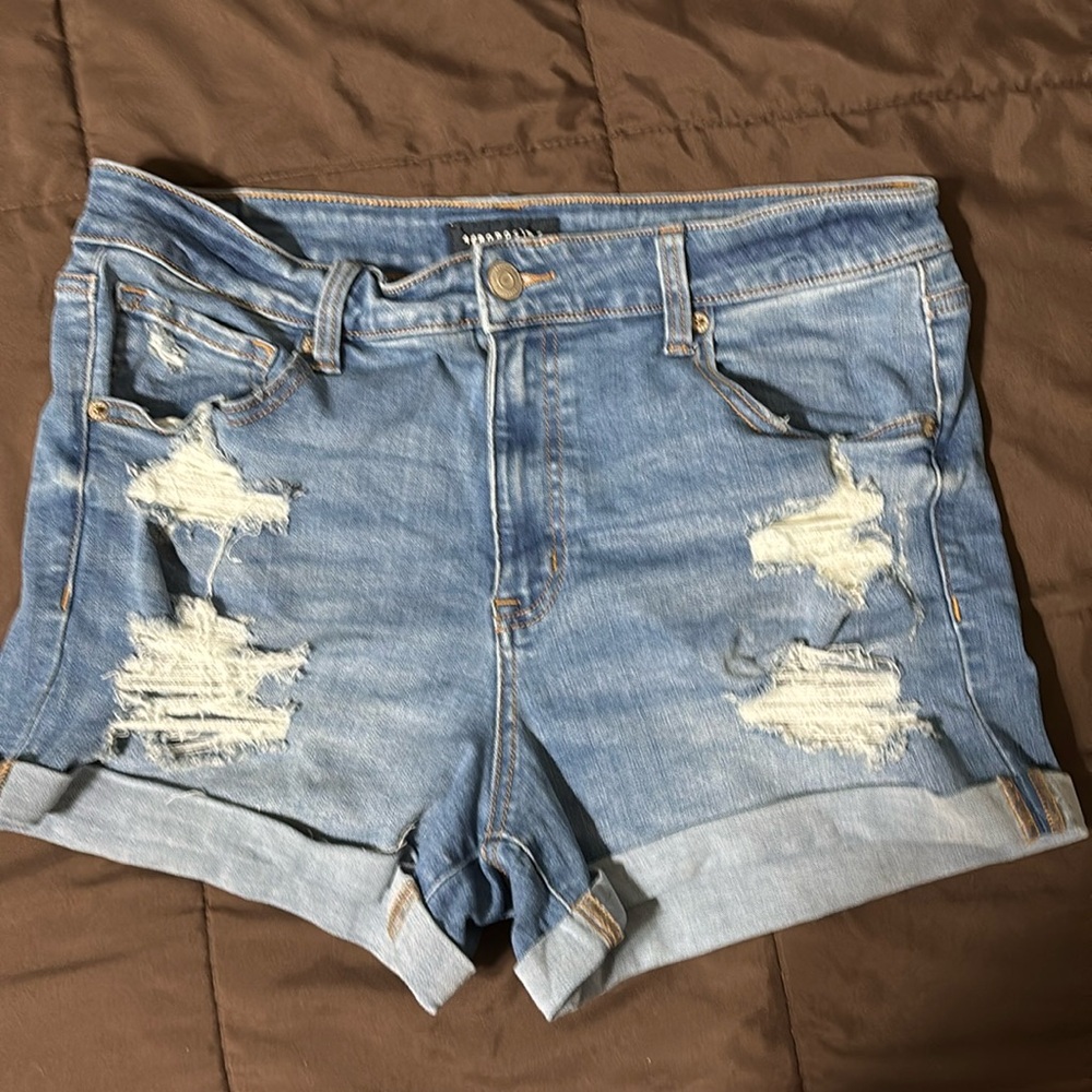 Aeropostale High Rise Midi Shorts Size 14